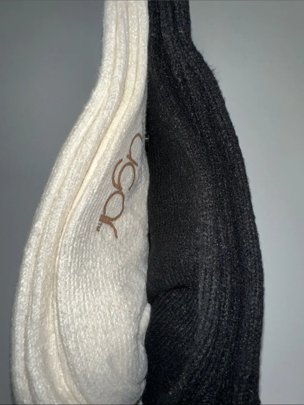 sugar Ladies Black Ivory Knit Super Soft Cabin Socks 2 pairs